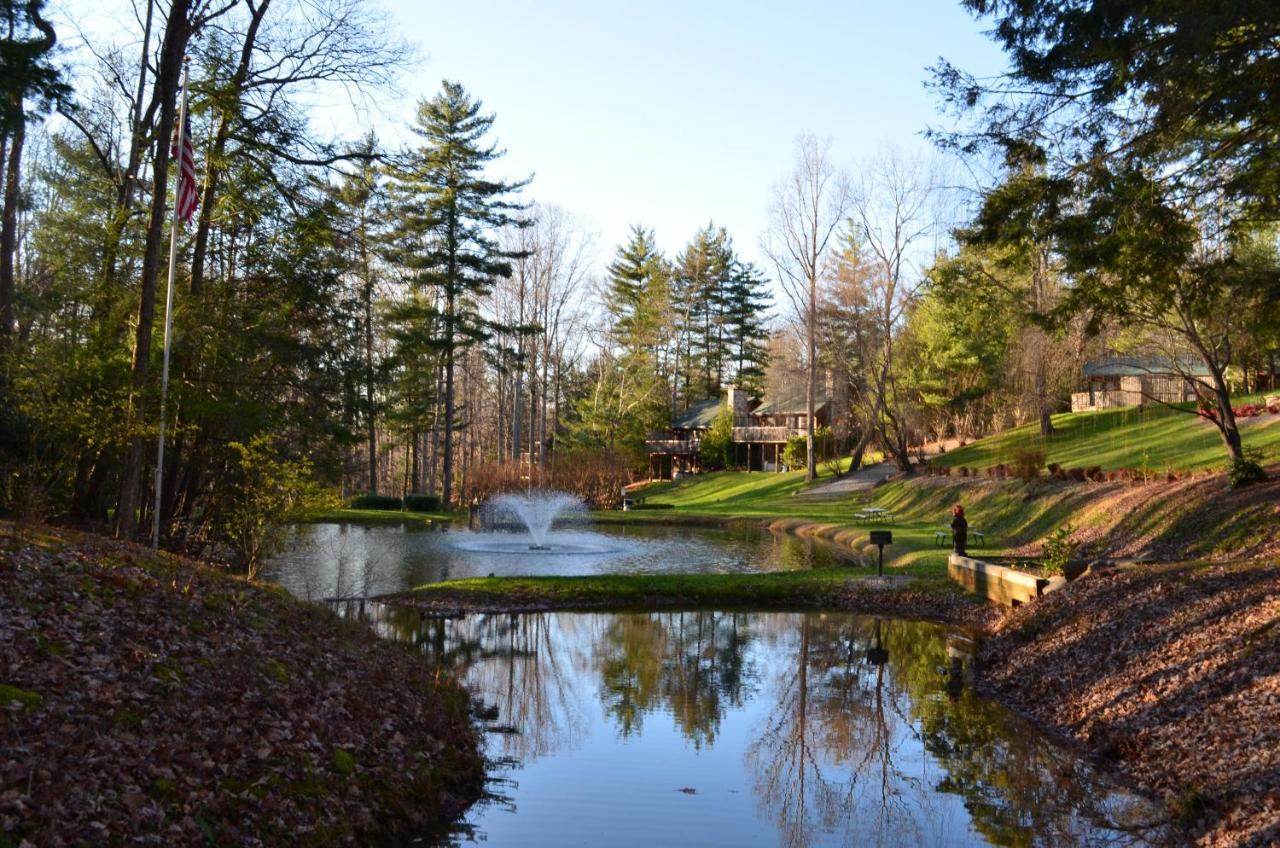 Asheville Cabins Of Willow Winds エクステリア 写真
